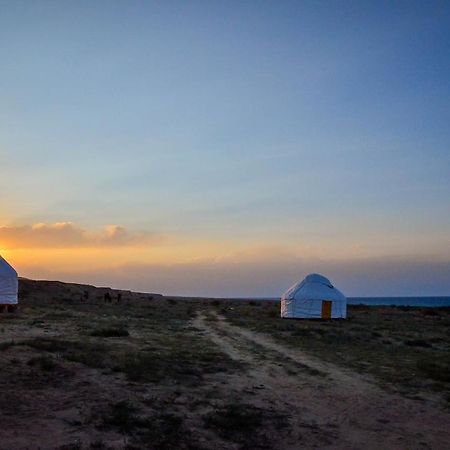 Feel Nomad Yurt Camp Hotel Ak-Say Eksteriør billede