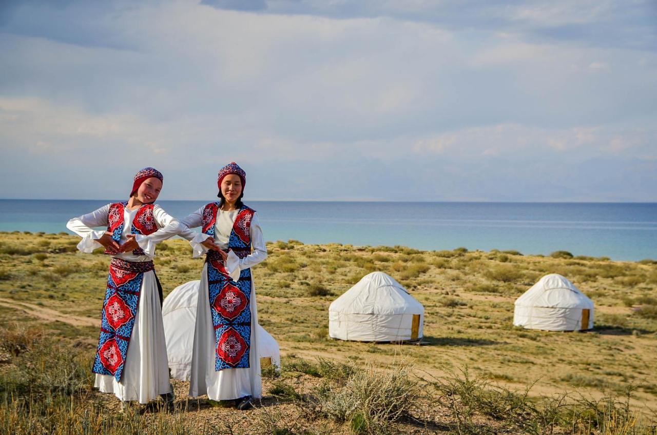 Feel Nomad Yurt Camp Hotel Ak-Say Eksteriør billede