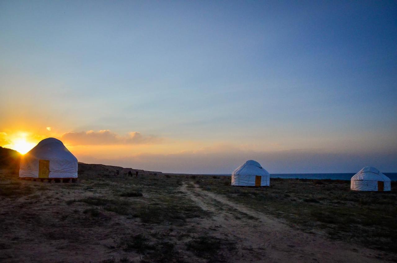 Feel Nomad Yurt Camp Hotel Ak-Say Eksteriør billede