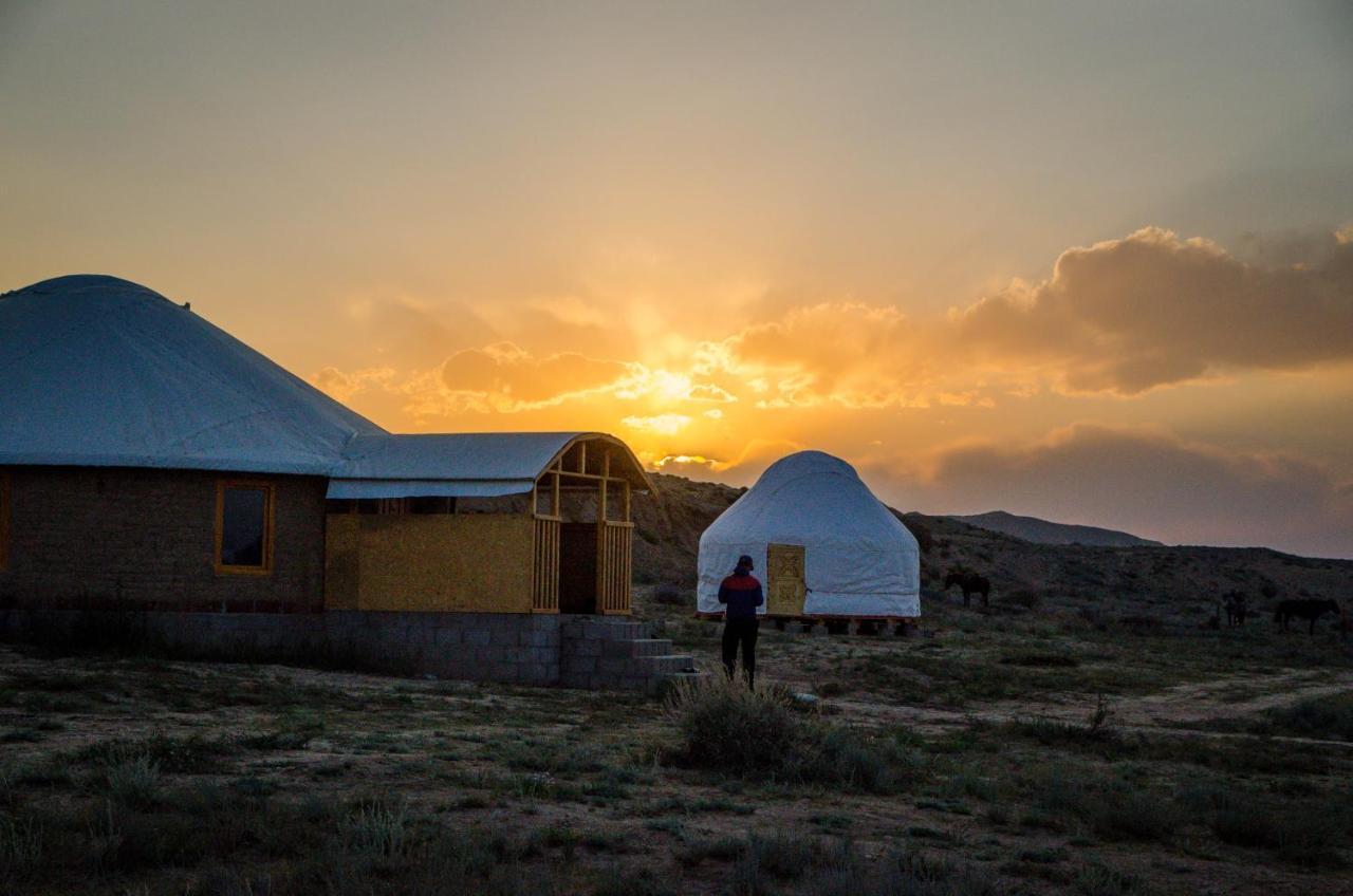 Feel Nomad Yurt Camp Hotel Ak-Say Eksteriør billede