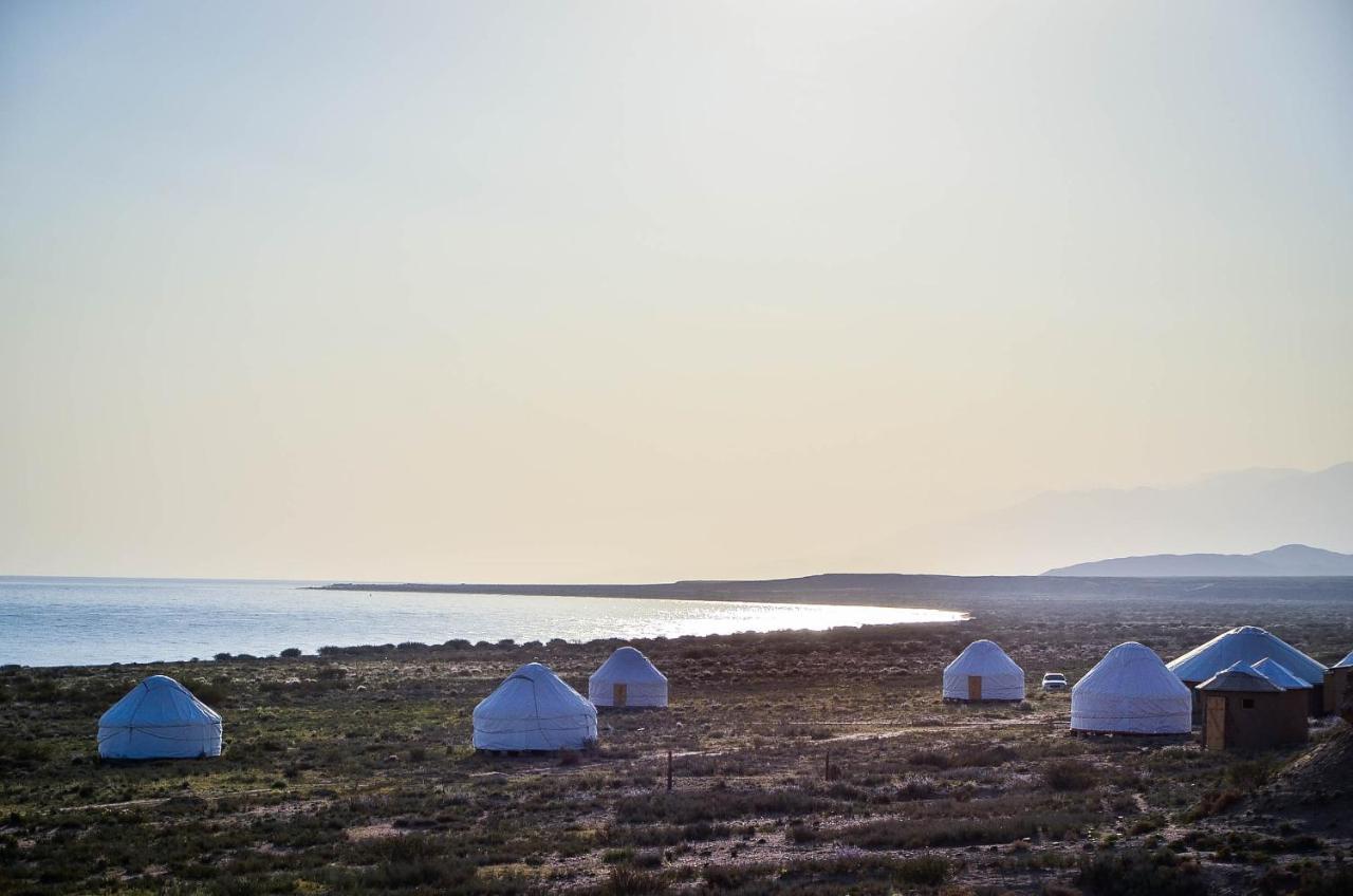 Feel Nomad Yurt Camp Hotel Ak-Say Eksteriør billede