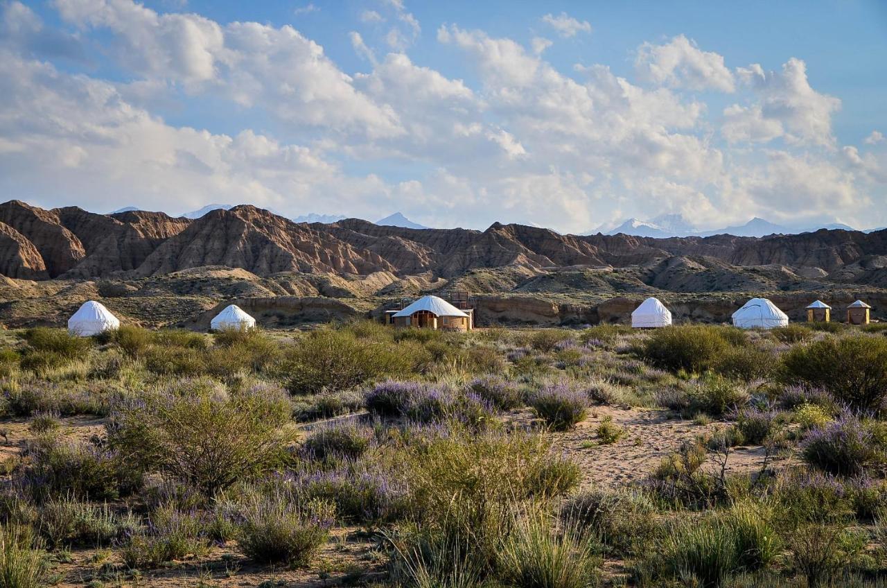 Feel Nomad Yurt Camp Hotel Ak-Say Eksteriør billede